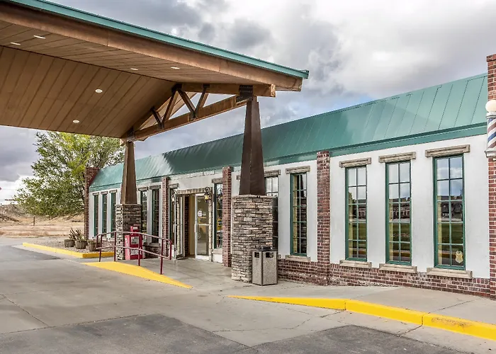 6 Rawlins, Wy