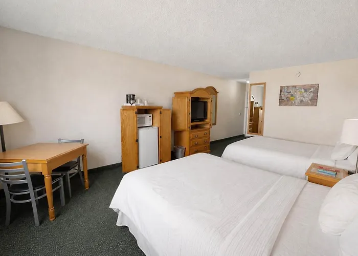 6 Rawlins, Wy Lodge